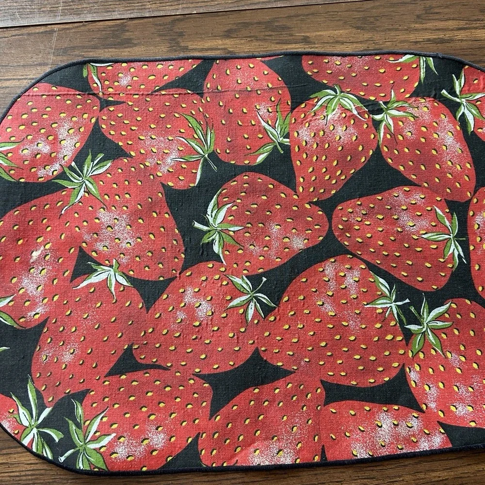 Set Of 3 Vintage Style Strawberry Print Placemats Black Red Kitchen